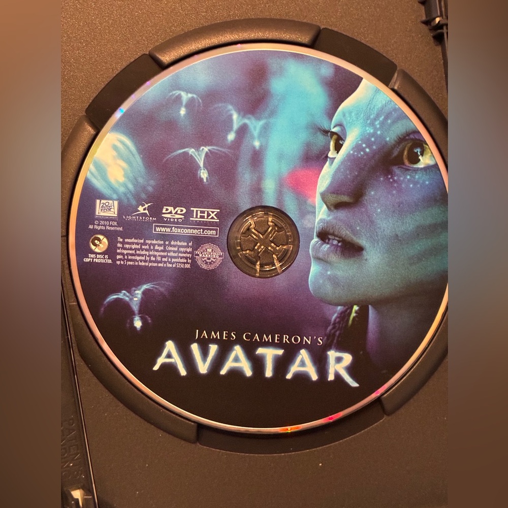Avatar DVD Set - Picture 10 of 11